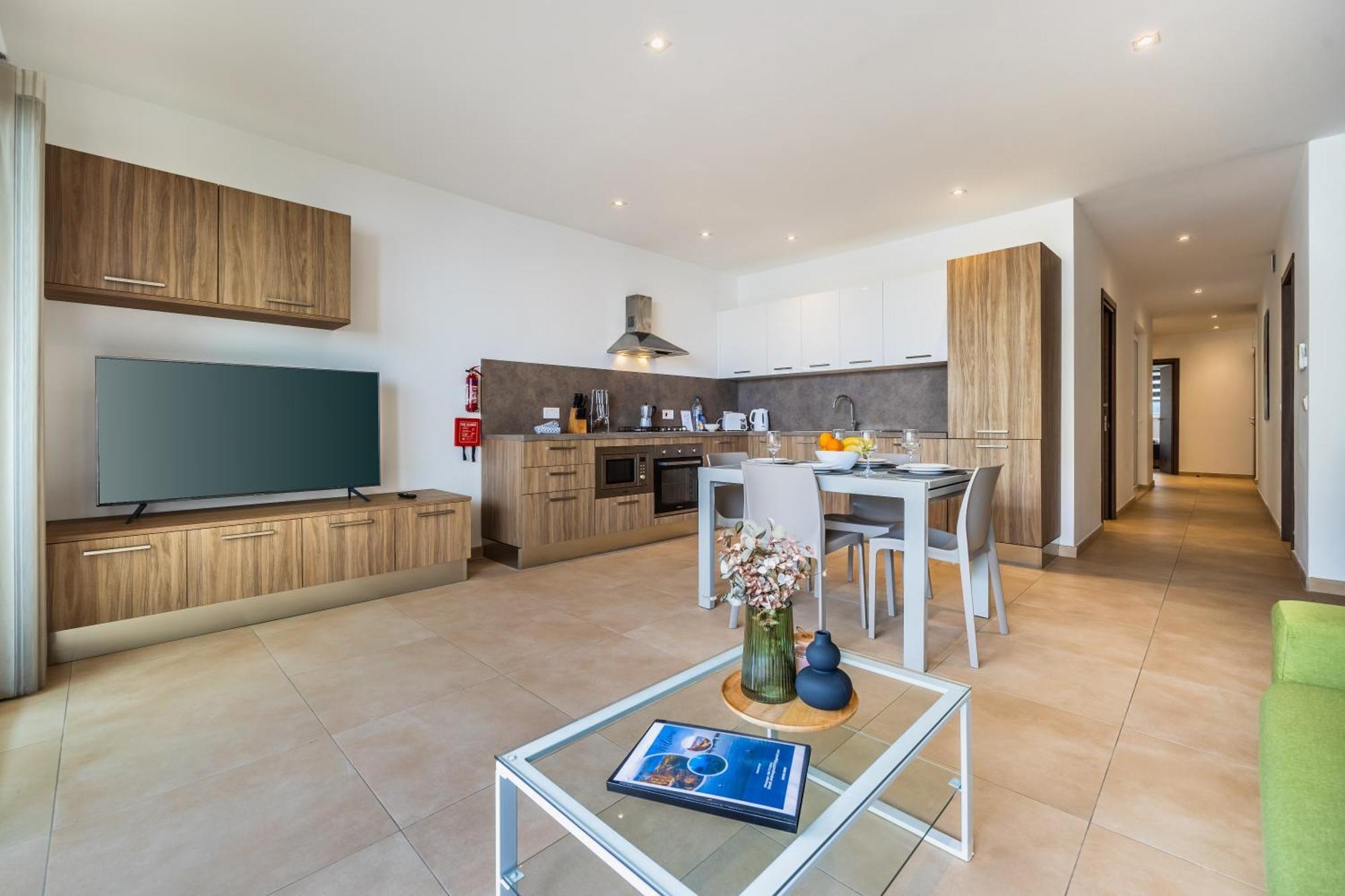 Fl 4 Thelodge-Charming City Retreat By Homely Mellieħa Εξωτερικό φωτογραφία